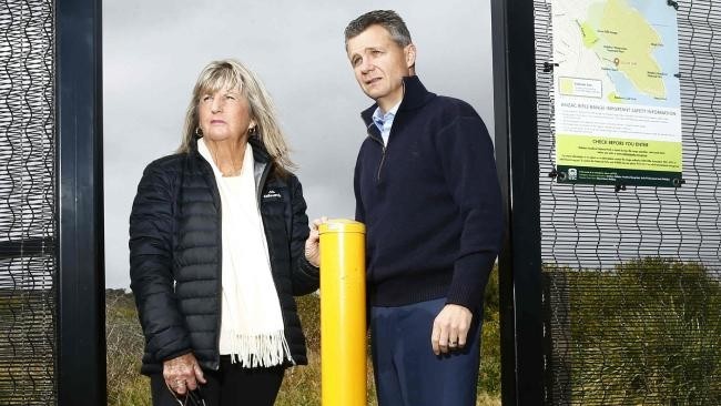 Susan Moore and Matt Thistlethwaite doing a job on ANZAC Rifle Range. Image Southern Courier