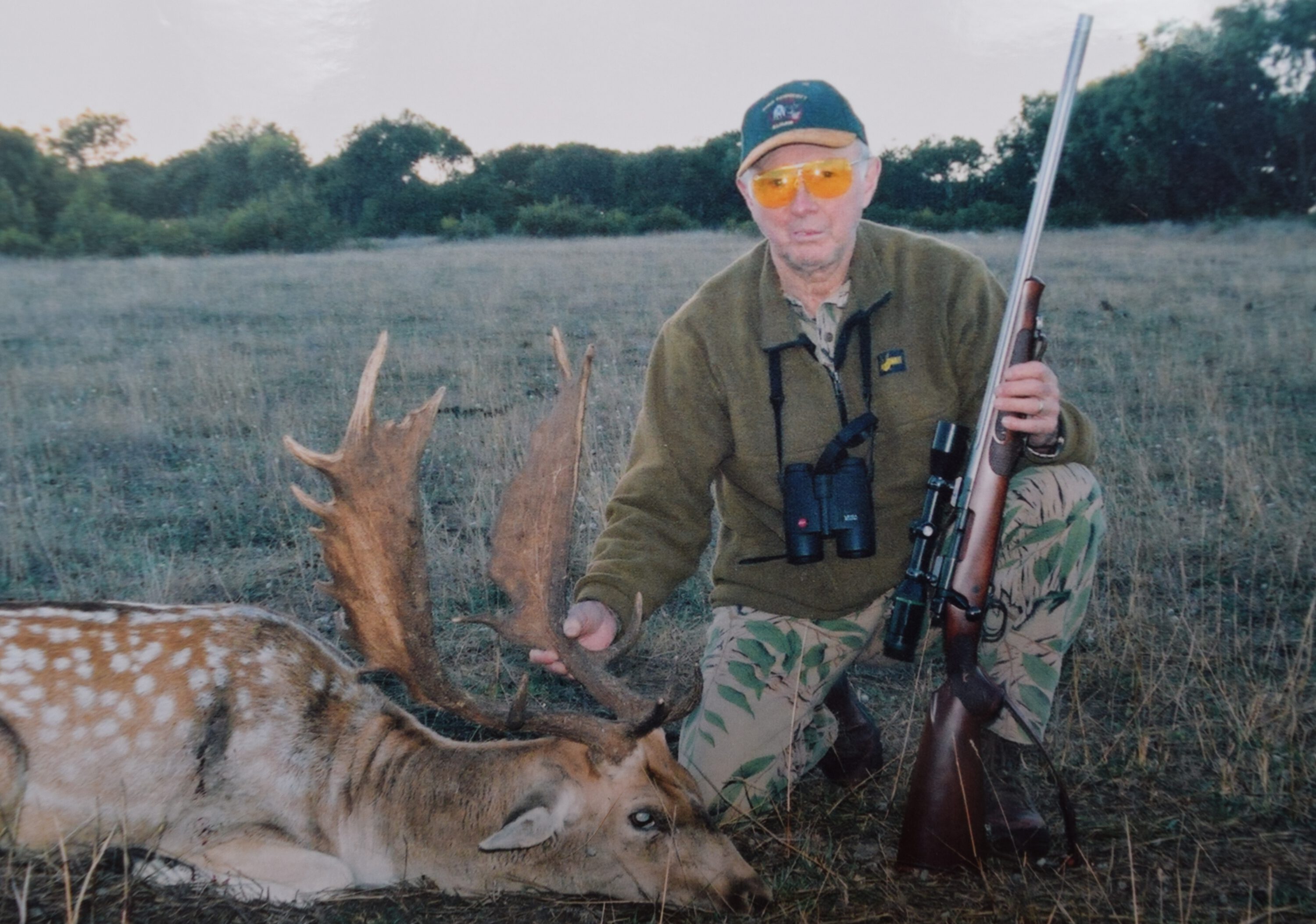 The 6.5-284 Norma shooting the Barnes 130gn Triple Shock at 3150fps dropped the fallow buck running flat out at at 200 yards.