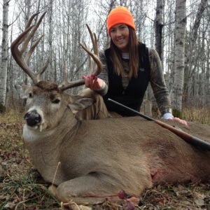 Bec's buck closer in.