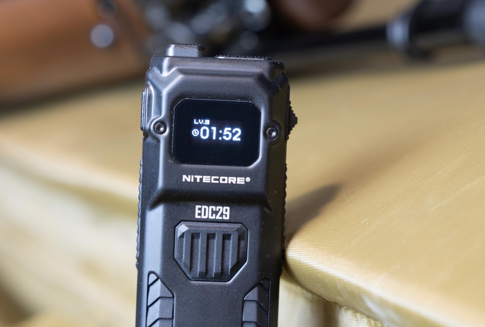 Nitecore EDC29 flashlight review