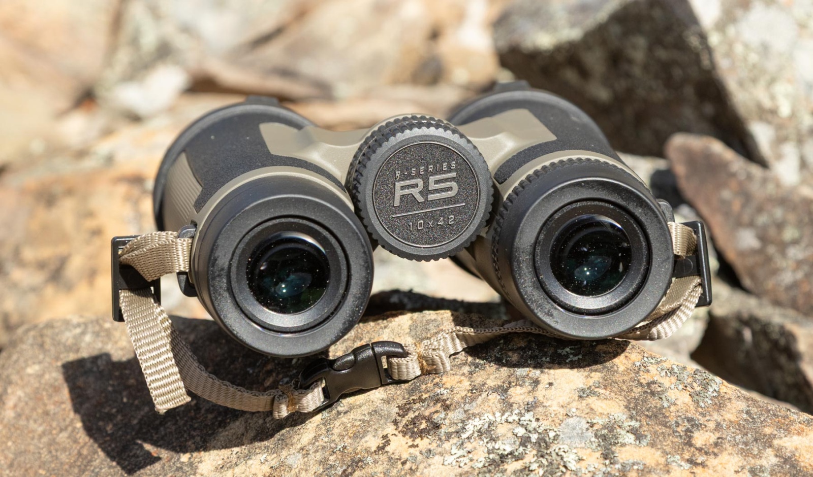 Bushnell R5 10x42 binoculars