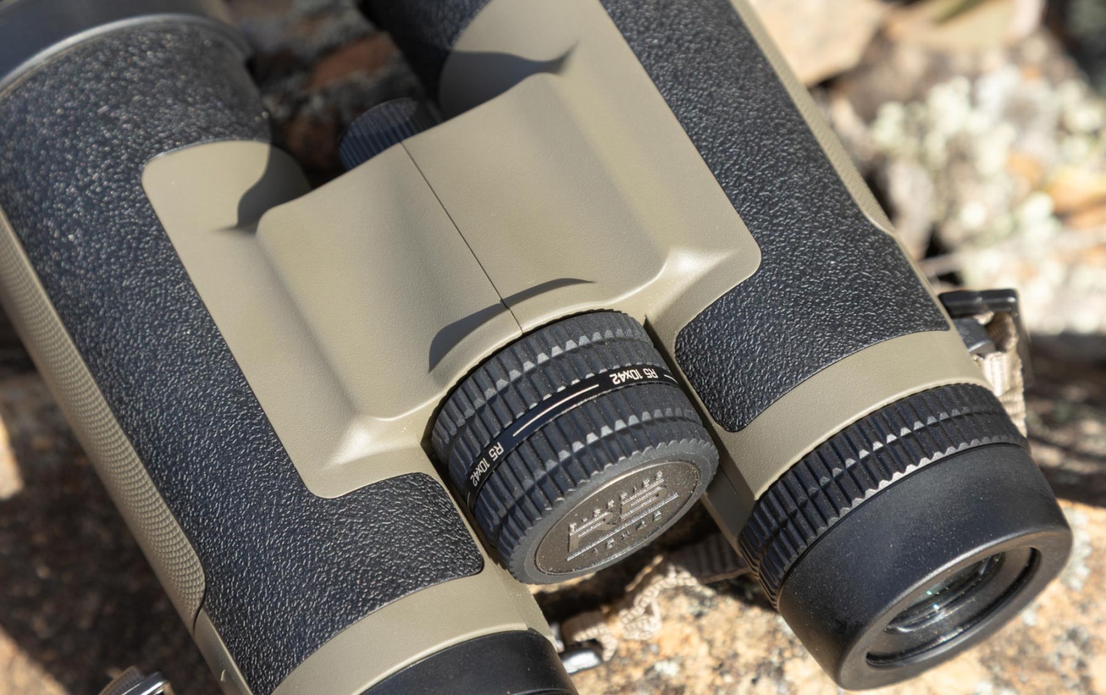 Bushnell R5 10x42 binoculars
