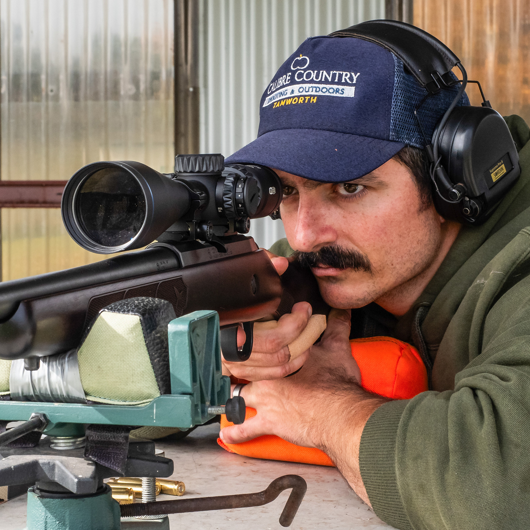 The Meopta Optika5 4-20x50mm scope with BDC-3 reticle is a versatile offering for longer range shooting that won’t clean out your bank account.